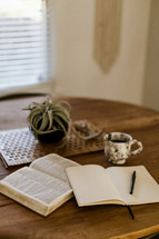 a table ready for a Bible devotional 