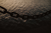 chain over water 