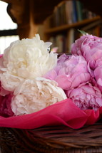 A bouquet of pink and white flowers.