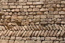 stacked stone wall pattern 