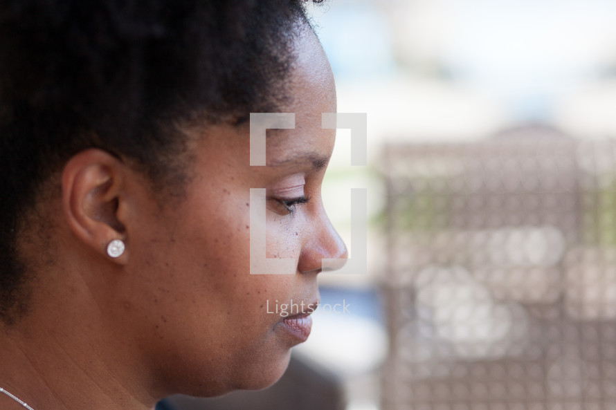 side profile of the face of an African American woman