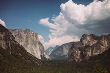 view of Yosemite Valley 