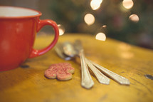gingerbread man cookie and mug 