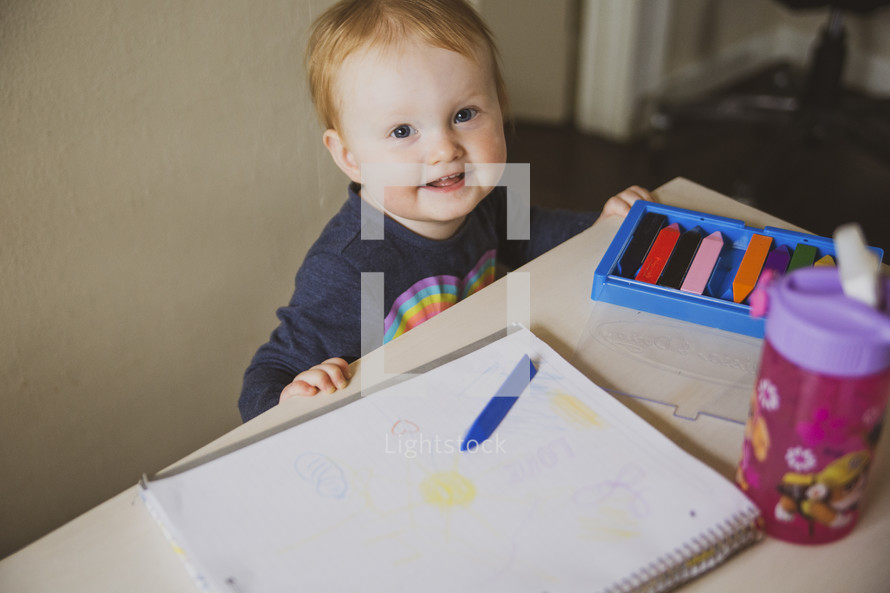 toddler girl coloring 