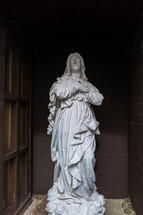 statue of Mary 