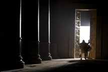 Jesus standing at the temple doors 
