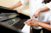 piano lessons 