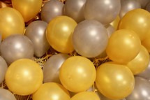gold balloons background 