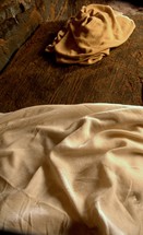 Linens in the empty tomb 