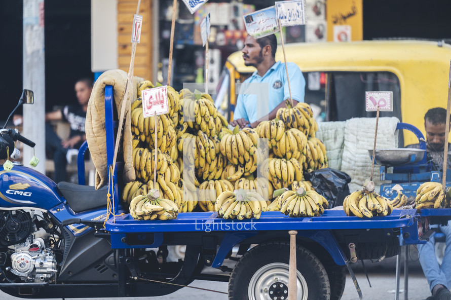 vendor selling fruit in Egypt 