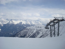 ski lift 