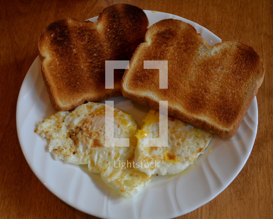 toast and eggs 
