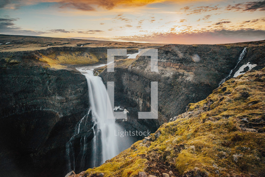 waterfall over a canyon 