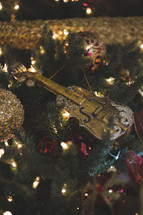 violin Christmas ornament 