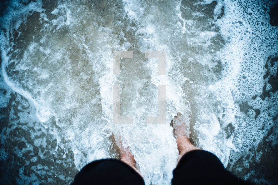 feet in the surf 