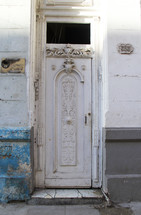 white door 