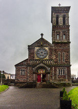 A easy to spot landmark is Lismore Cathedral near the center of the village