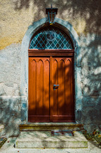 arched door 