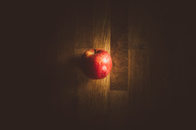 red apple 