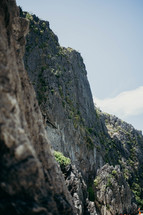 steep rugged cliffs 