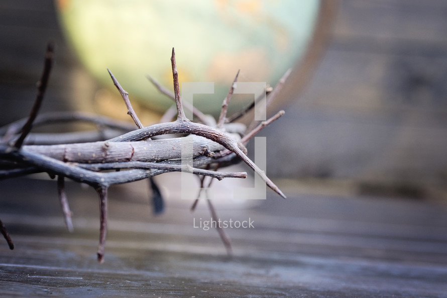 a crown of thorns on wood 