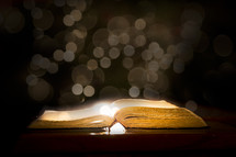 glowing Bible 