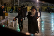 man praying in Jerusalem 