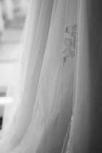 wedding gown lace 