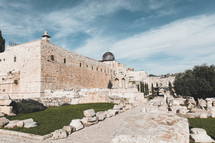 ancient buildings in Jerusalem 