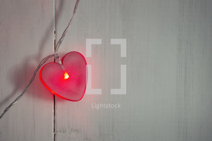 string of lights, red hearts, valentines day, border, wood boards 