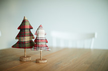 flannel plaid Christmas tree on a wood table 