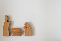 wooden holy family figurines 