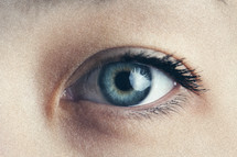Woman's eye.