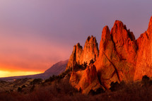 Morning glow on the Garden of the Gods rock formation