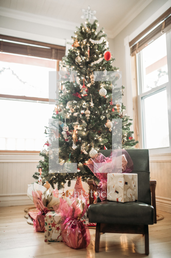 gifts around a Christmas tree 