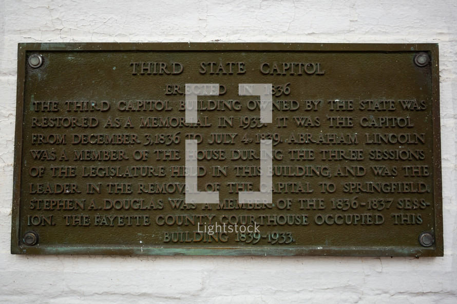 Plaque with American history of Capitol Building