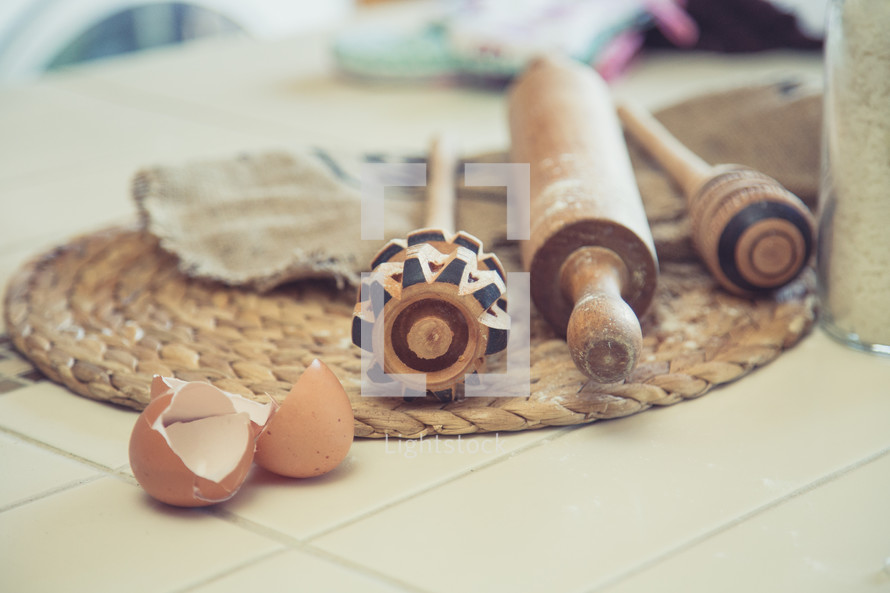rolling pins and egg shell 