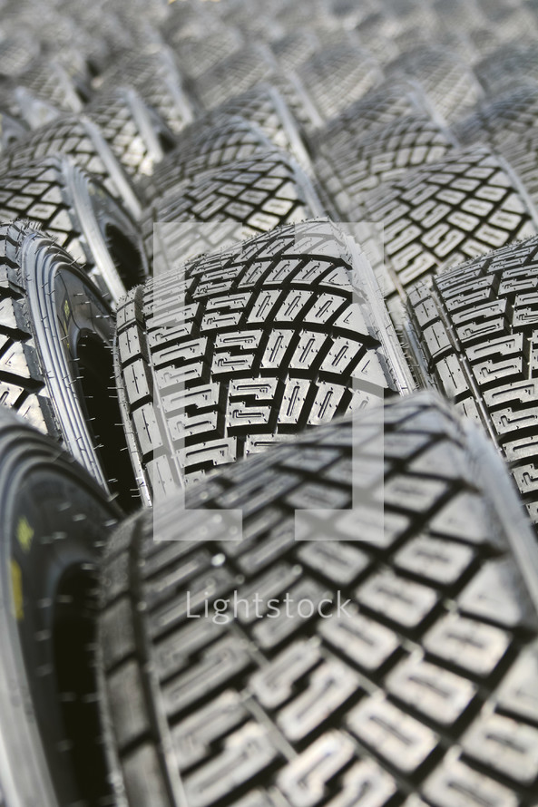 rubber tires 