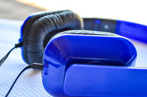 blue headphones 