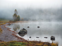 Autumn lake 
