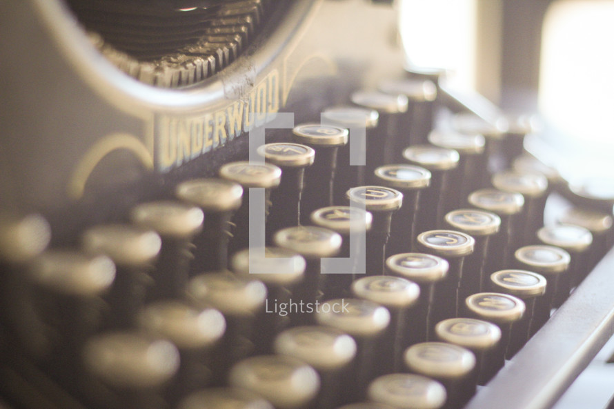 keys of an old typewriter 