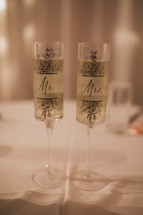 Mr and Mrs champagne glasses 