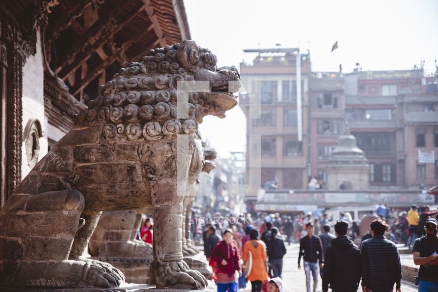lion statue in Tibet 