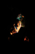 flames on burning logs 