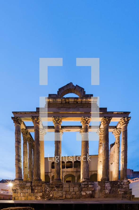 columns on ancient ruins 