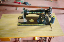 sewing machine for seamtress