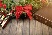 Christmas wreath and Bible 