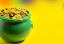 rainbow and Pot Full of Golden Coins 