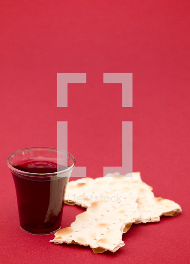 communion bread and wine cup 