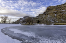 James M. Robb Colorado State Park on a winter morning